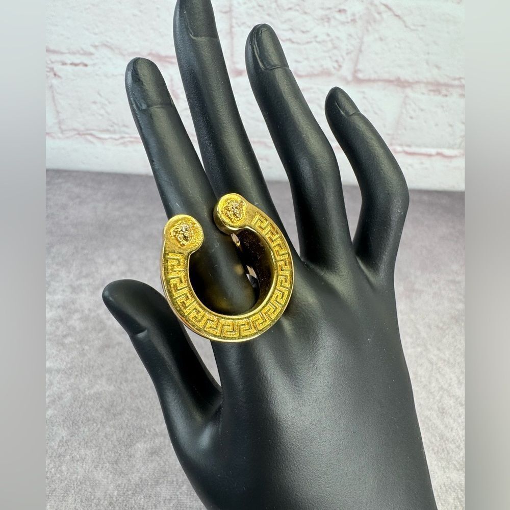Versace Unisex Medusa Gold Rodeo Ring